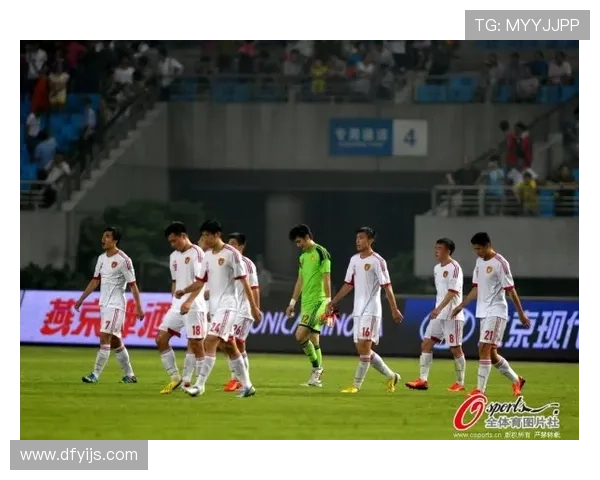 和济小学足球明星展现青春活力与团队精神的精彩瞬间